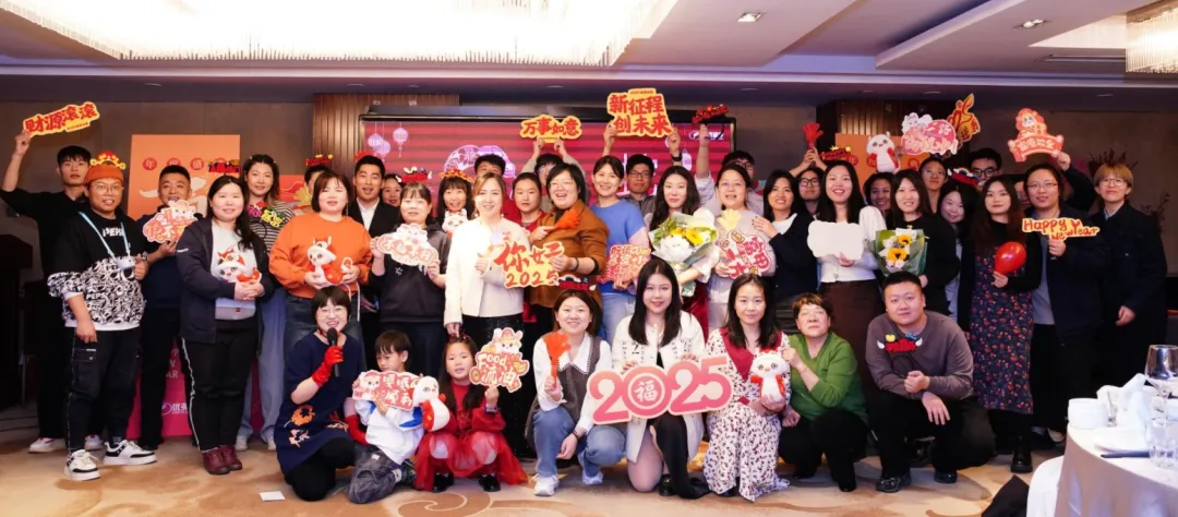 优弗留学(北京)全体老师合照