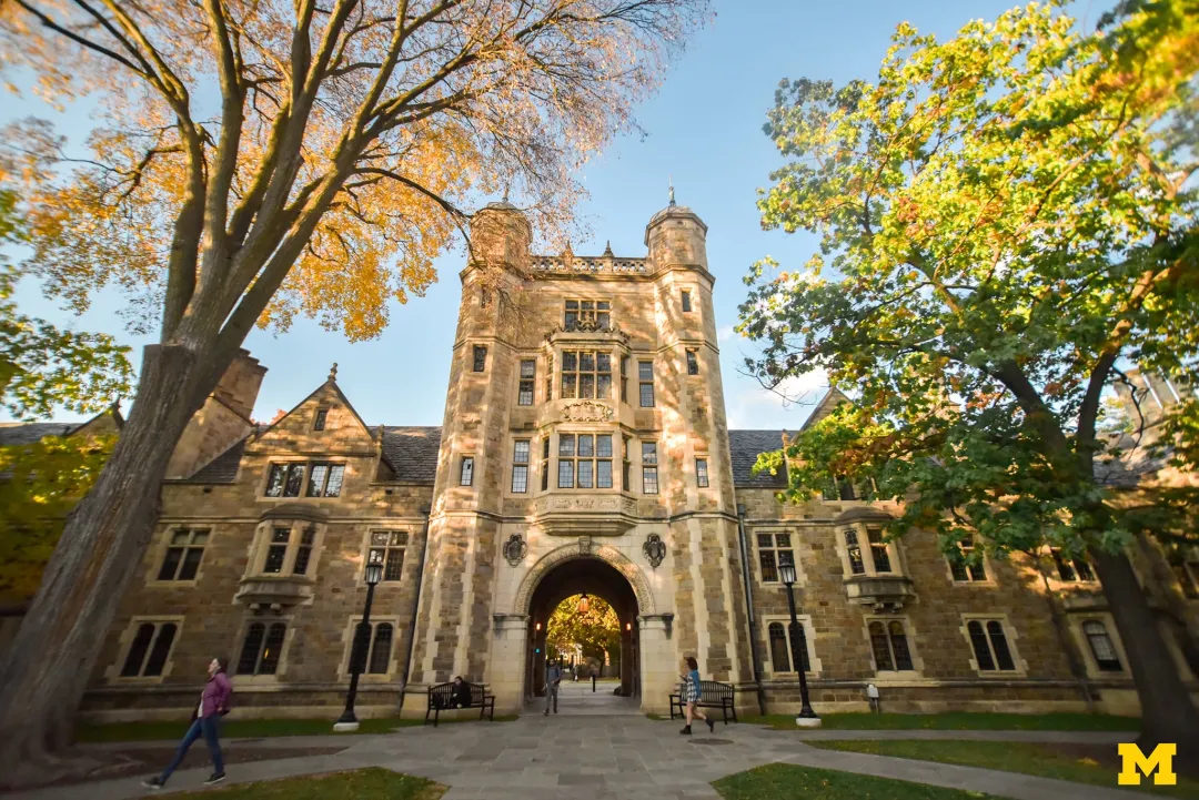 ��Ъ����ѧ���ȱ���У����¼ȡ������