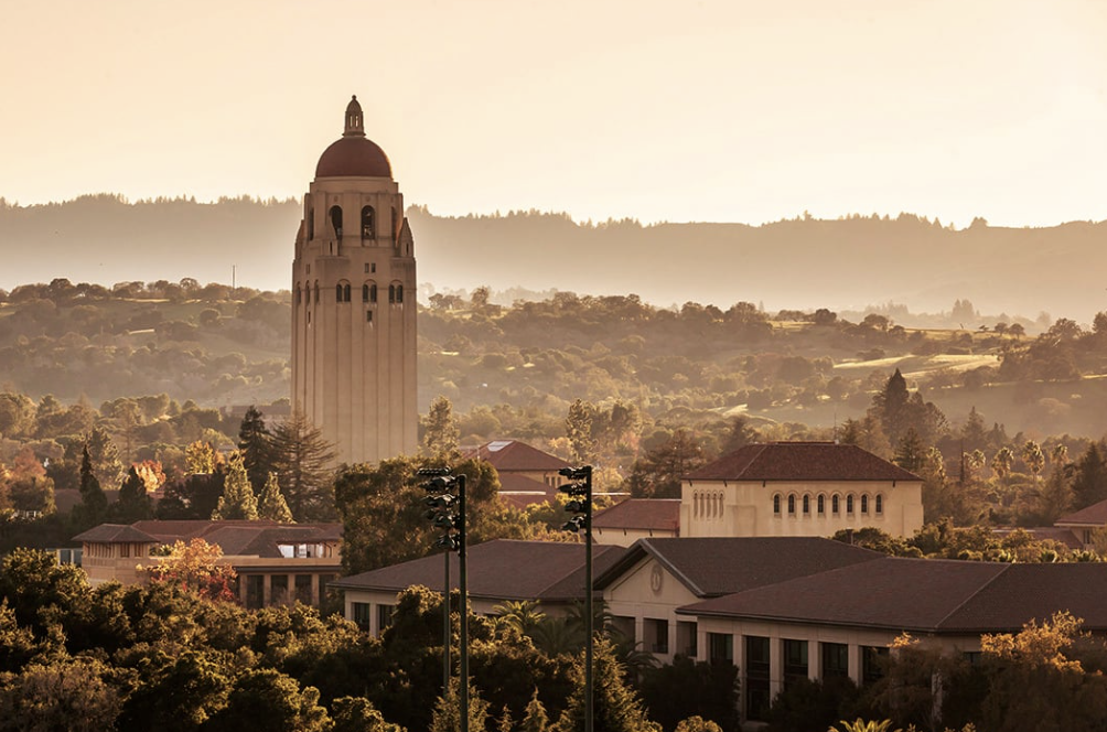 斯坦福大学学费终于不涨了？！美国名校十年涨势首次破例！