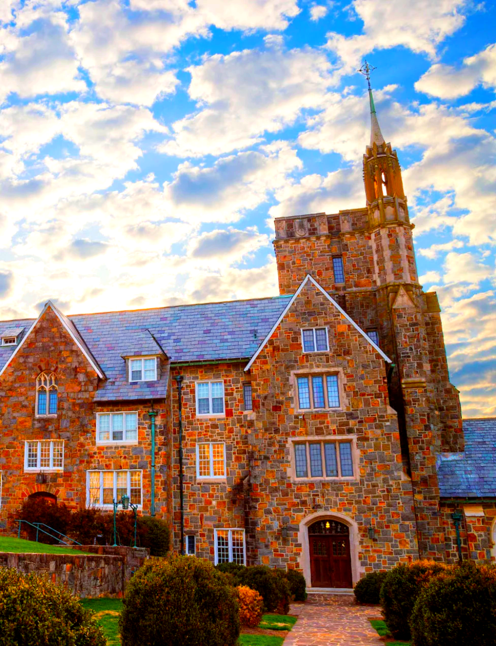 美国本科转学申请要求全解析：学术、语言与材料的综合准备