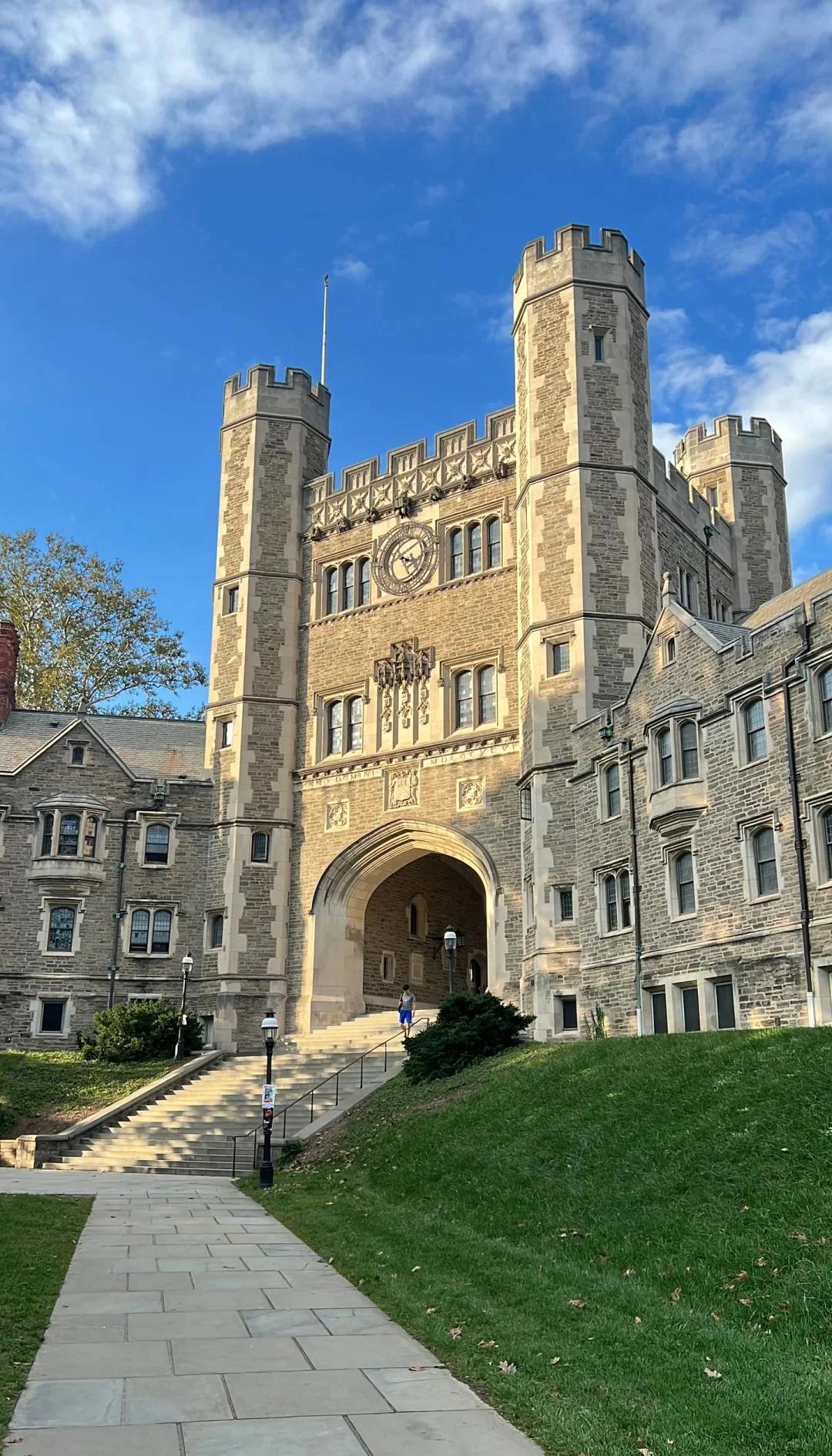 国际学校学生申请美国本科要求