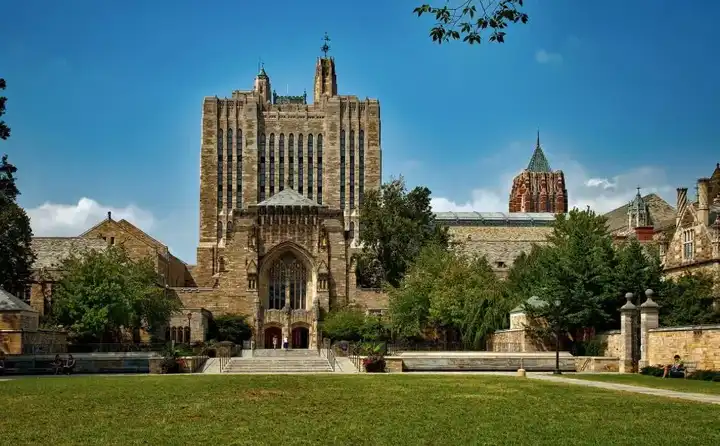 美国排名前30的大学有哪些？各自的特点是什么？ - 知乎