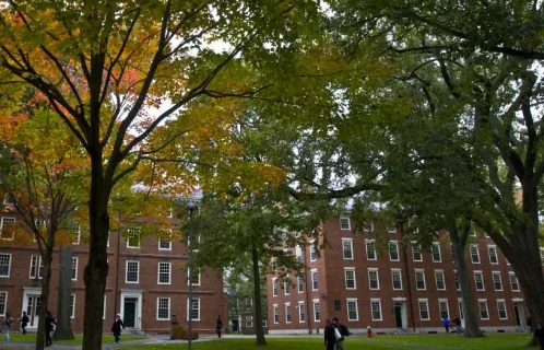 2023年哈佛大学排名是多少？美国综合大学排名第三位！