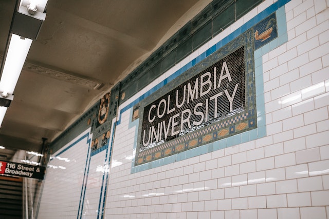 哥伦比亚大学2027届最新录取数据，标化成绩超高！