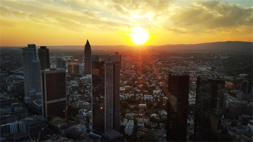 frankfurt-1739362_960_720