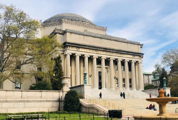 哥伦比亚大学在哪个国家？美国！