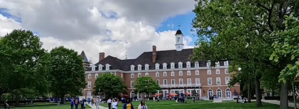 uiuc是美国的顶尖还是一流大学?