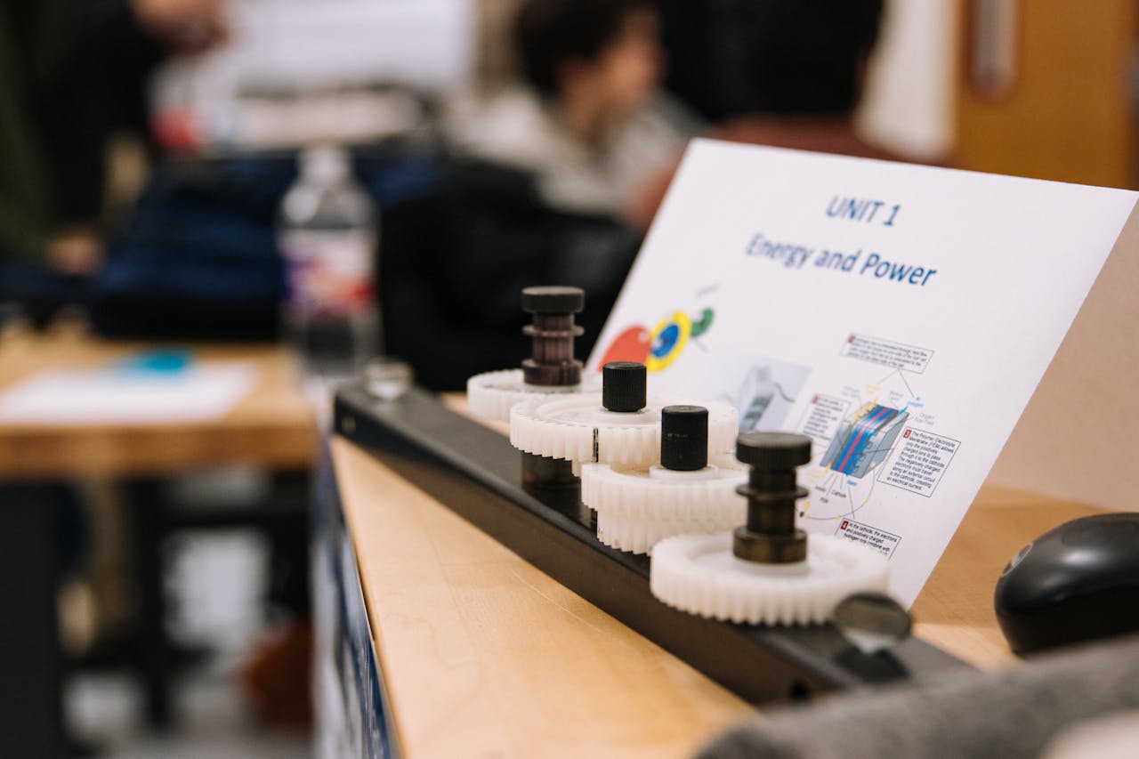 ˹̹����ѧ������������ָ�ϣ����һ����ߵ����У֮�ţ�