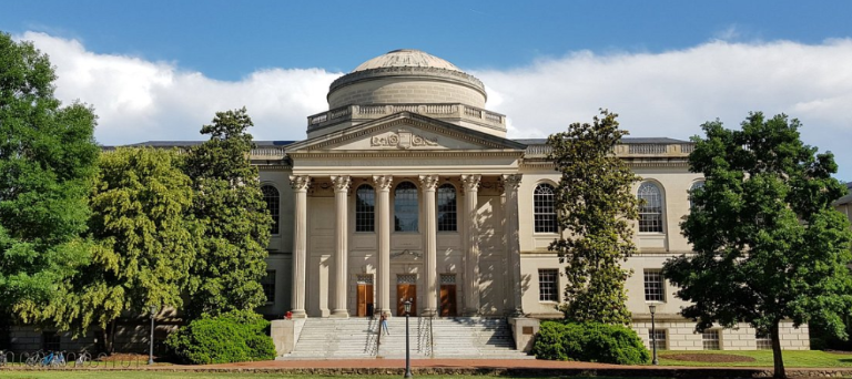 美国留学申请系统（如Common App）的“附加信息”栏该写什么？